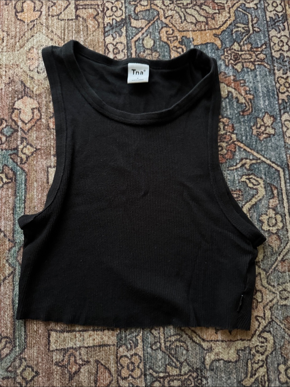 Aritzia TNA Ribbed Crop Tank in Black